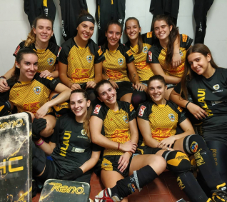 Noies Hoquei Palau partit Vila-Sana 20 oct 2018.jpg
