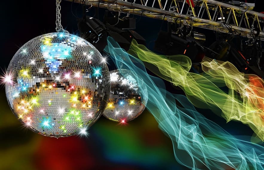 Dance Devotion bola discoteca 12 novembre 2021.jpg