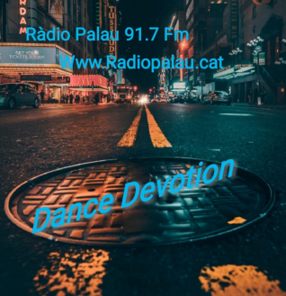 Dance Devotion carrer de nit tapa claveguera.jpg