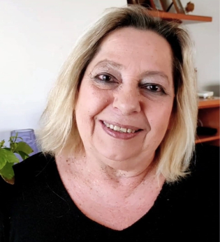 El Meu Carrer 17 de miag 2022 La Modistilla Pilar Martínez ret.jpg