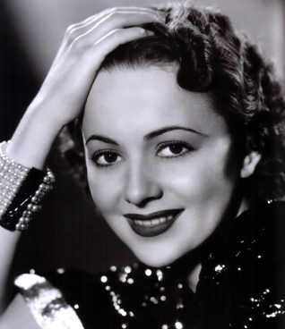 La Trama 21 d'octubre 2020 Olivia de Havilland ret.jpg
