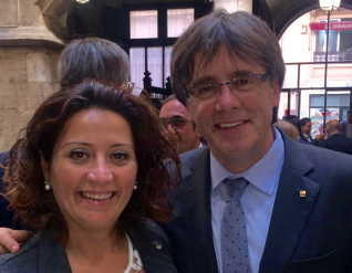 Laura Navarro amb Puigdemont 2.jpeg