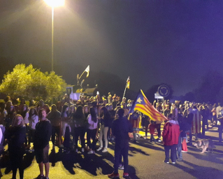 Manifestació Sentència rotonda 14 octubre 2019.jpg