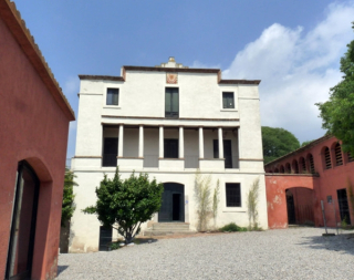 Masia de Can Maiol.jpg