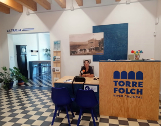 Tamara a la Torre Folch 7 juliol 2022 B ret.jpg