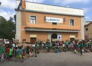 Vaga pel Clima Plaça de la Vila primària Folch i Torres 27 setembre 2019.JPG
